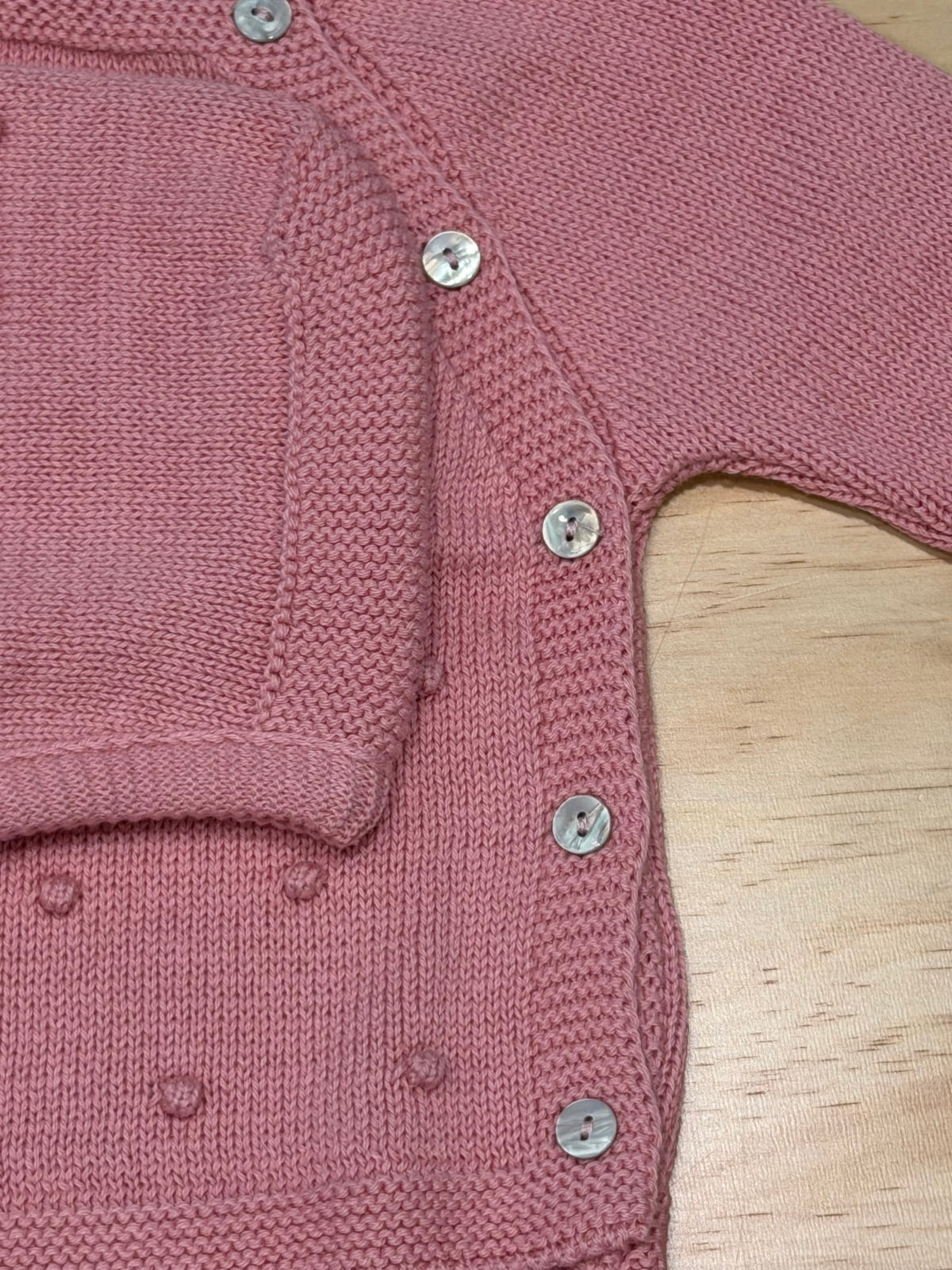 Tre pezzi con cuffietta rosa antico
