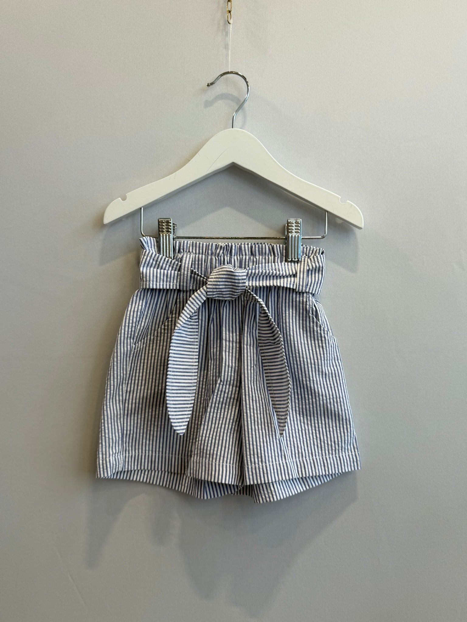 Pantaloncini a righe