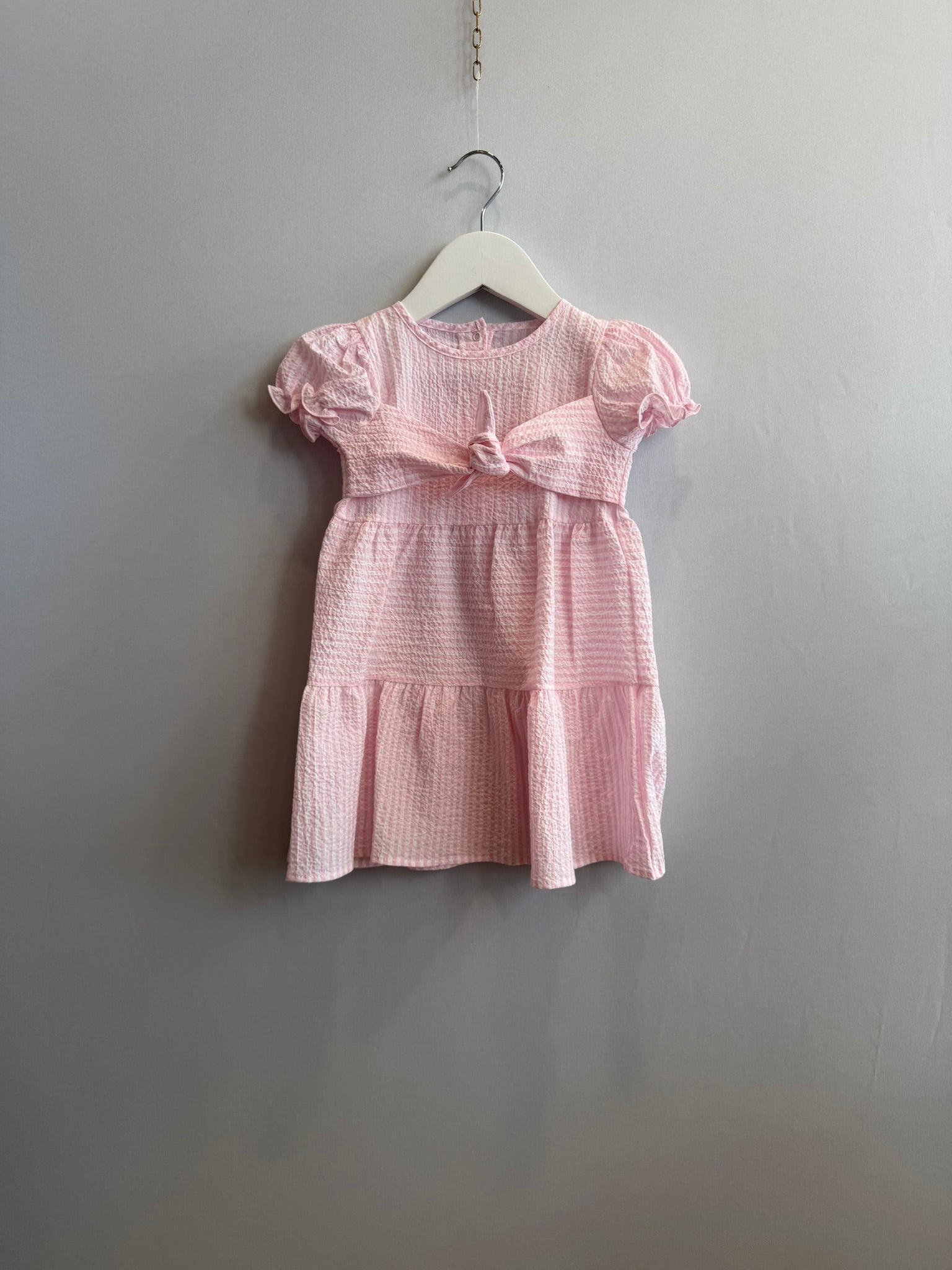 Abito Bianco e Rosa