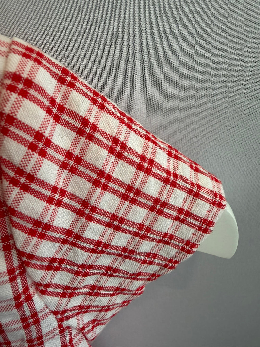 Pagliaccetto bianco e rosso