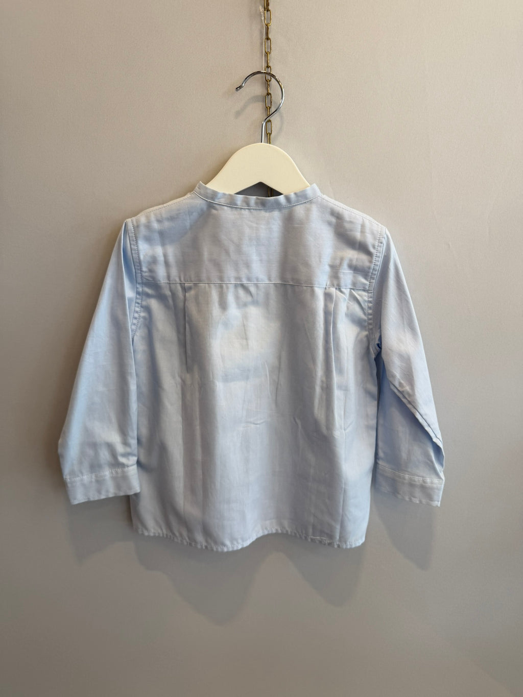 Camicia azzurra collo coreano