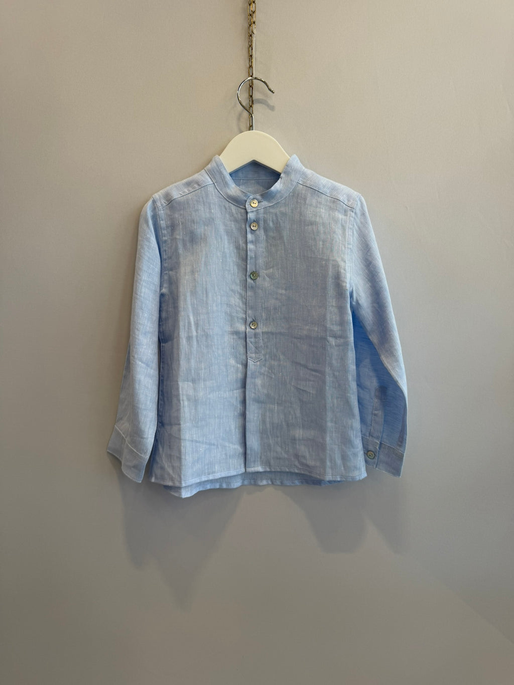 Camicia in lino azzurra collo coreano