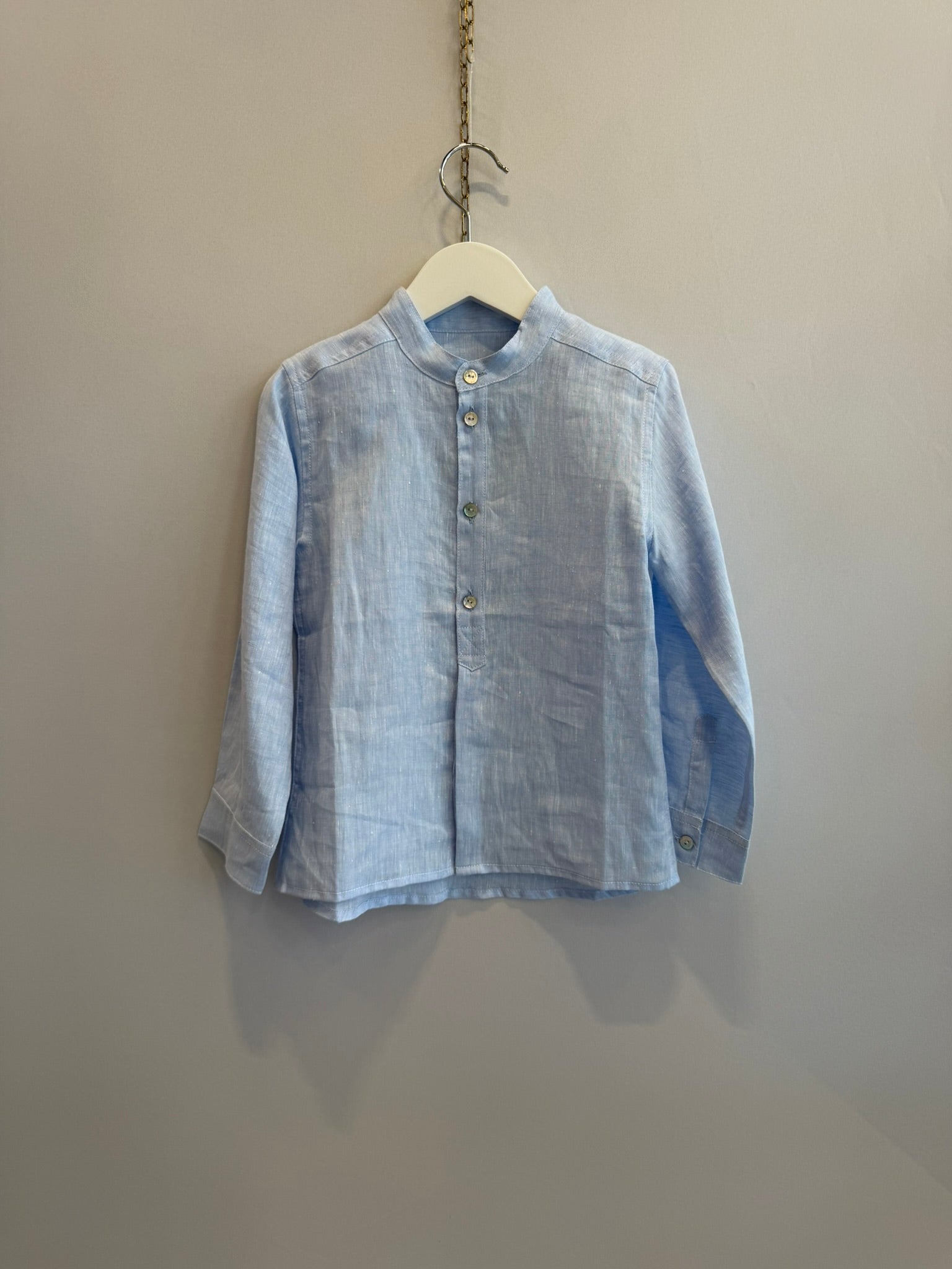 Camicia in lino azzurra collo coreano