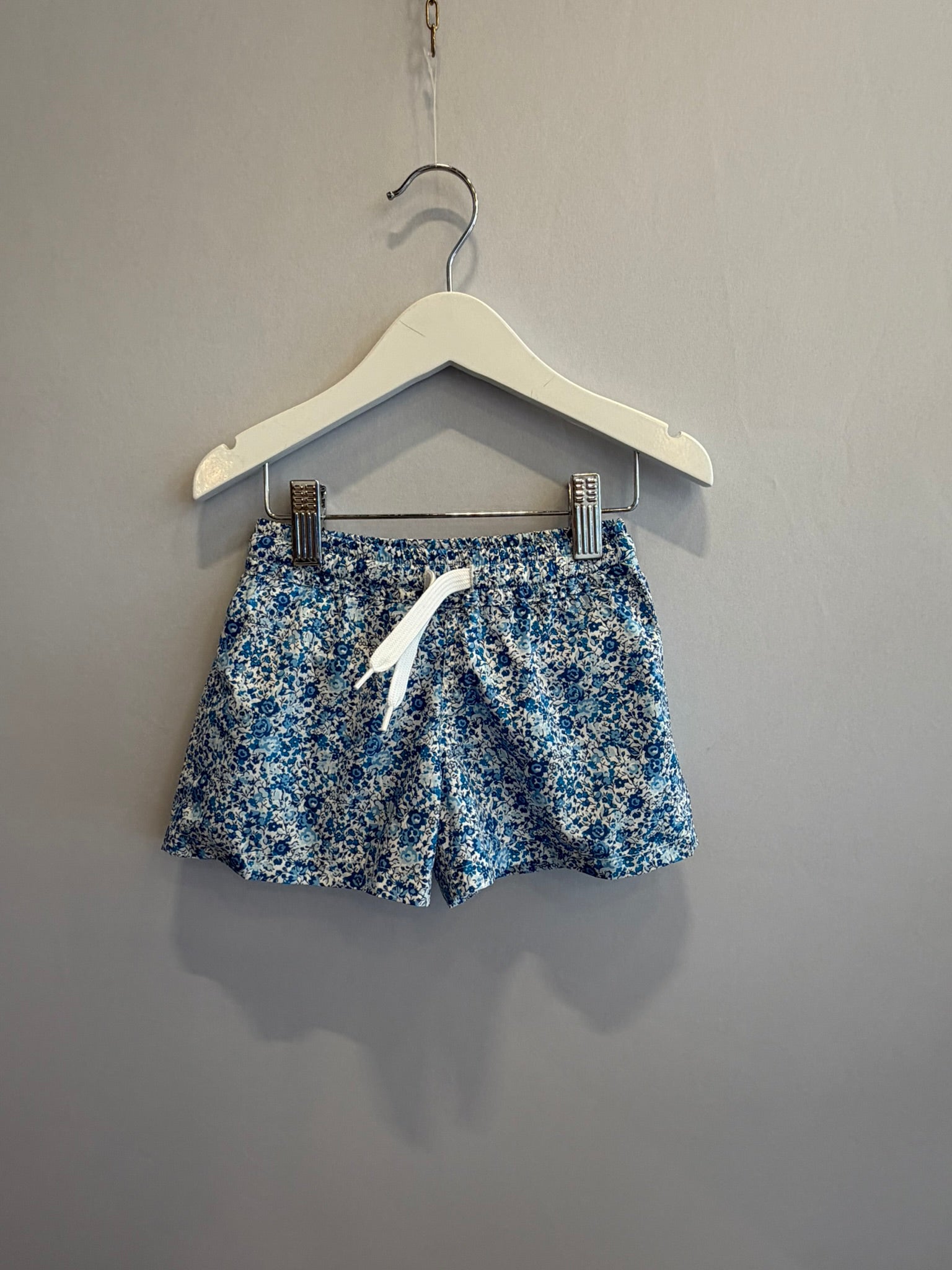 Costume in Liberty Fiorellini Blu e Azzurri
