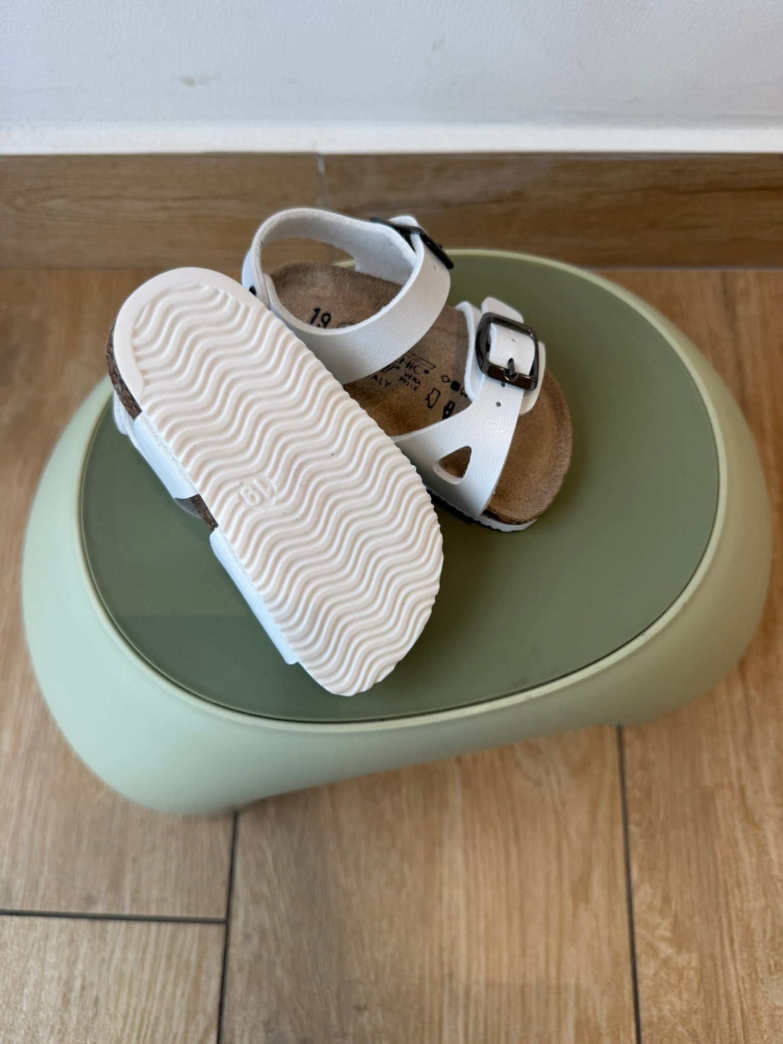 Sandali Bianchi - Casual con Plantare