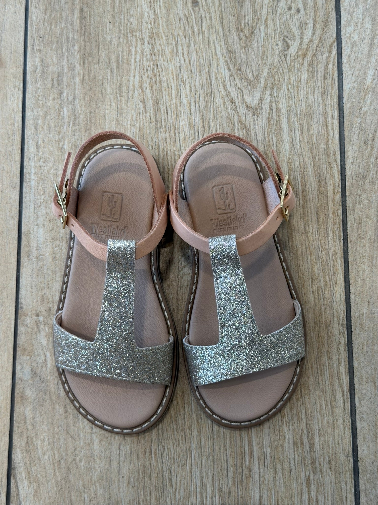 Sandali in cuoio nude e glitter