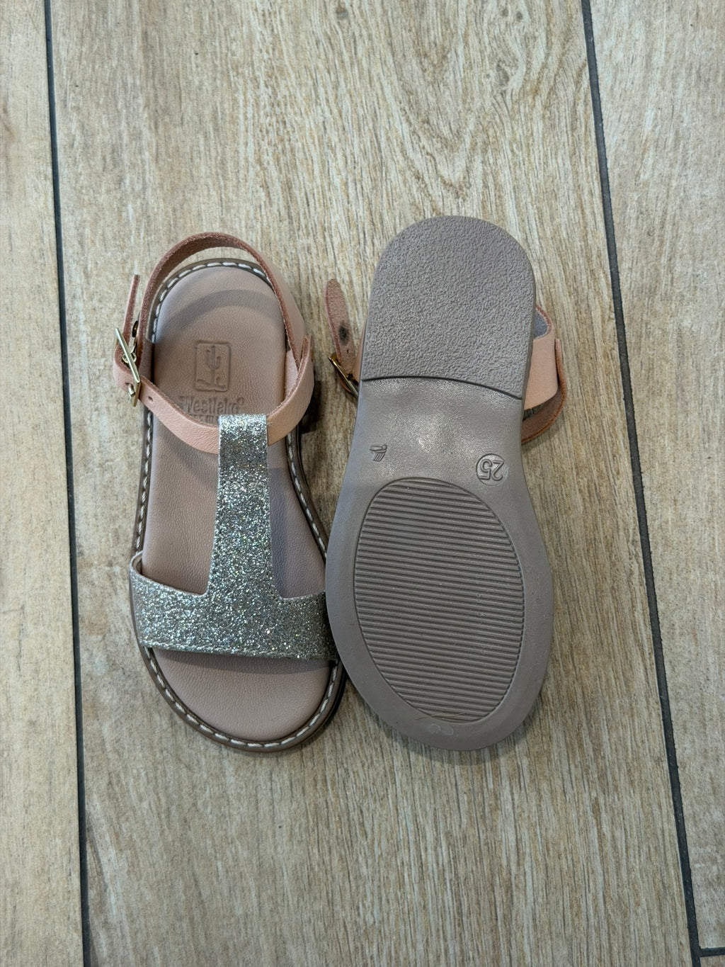 Sandali in cuoio nude e glitter