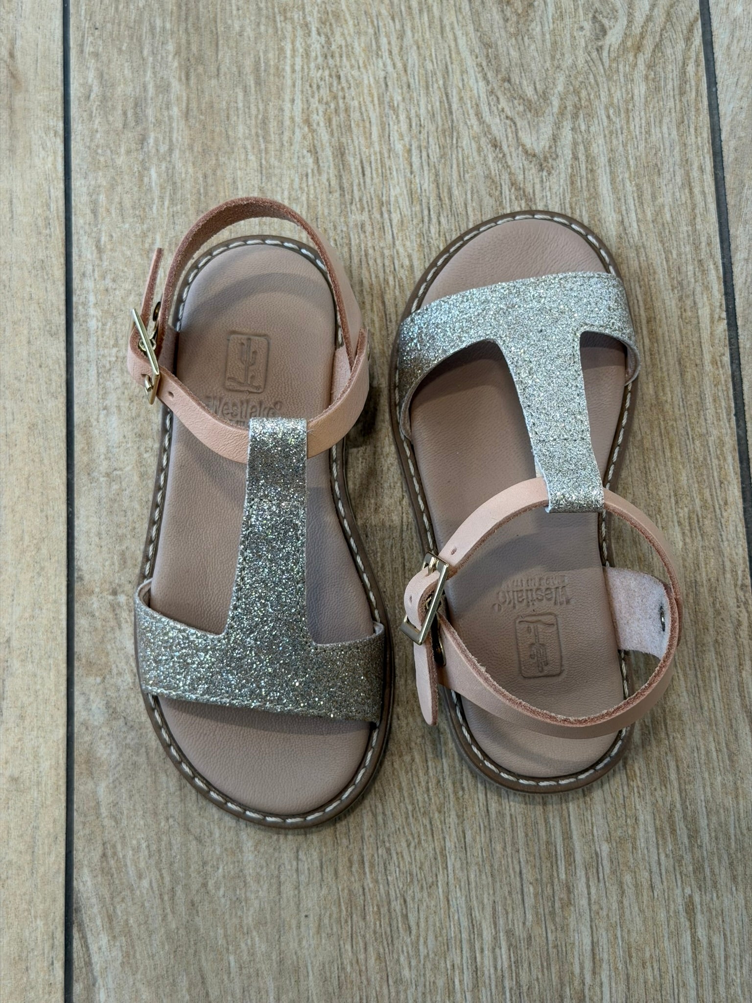 Sandali in cuoio nude e glitter