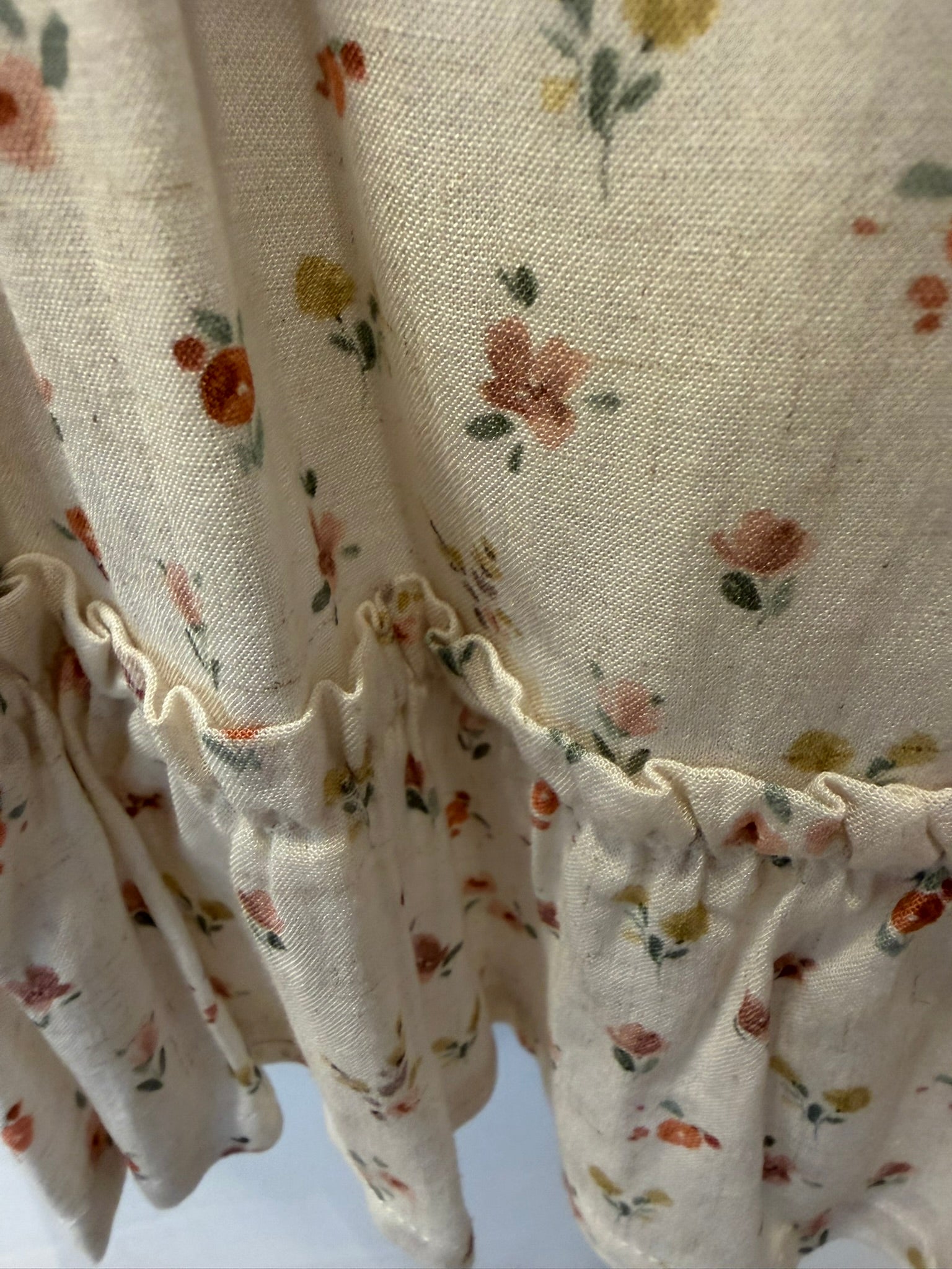 Abito a Fiori con Cinta doppia